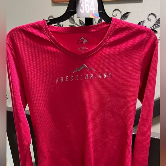 Breckenridge Women's Red Long Sleeve Top Size Medium #364 - Picture 1 of 6